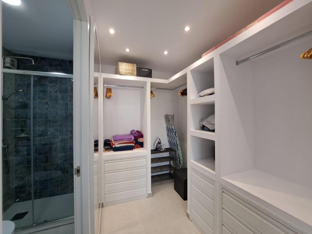 Newly Reformed 2 Bedroom Apartment In The Center Of Los Cristianos ลอส กริสเตียนอส ภายนอก รูปภาพ