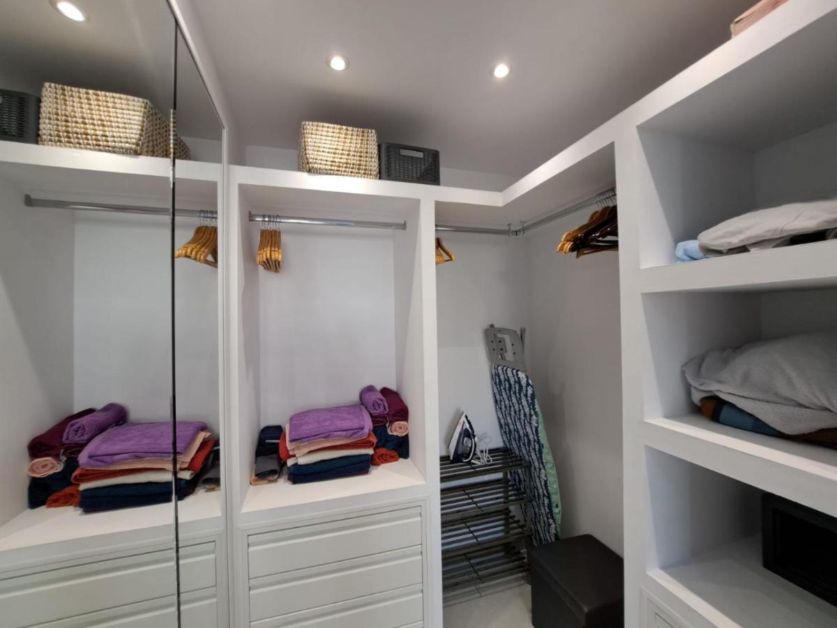 Newly Reformed 2 Bedroom Apartment In The Center Of Los Cristianos ลอส กริสเตียนอส ภายนอก รูปภาพ